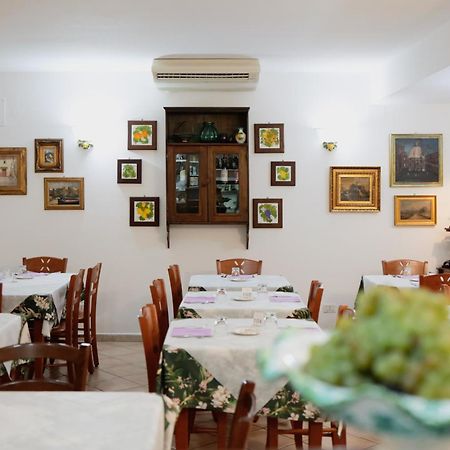 Hotel Villa Verde Forio di Ischia Екстериор снимка